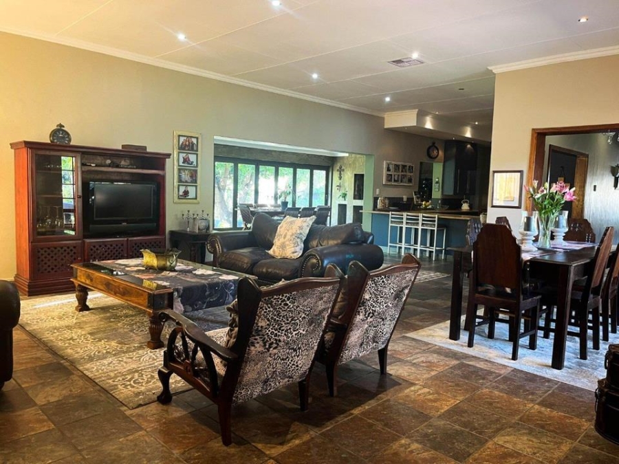 4 Bedroom Property for Sale in Middelpos Northern Cape